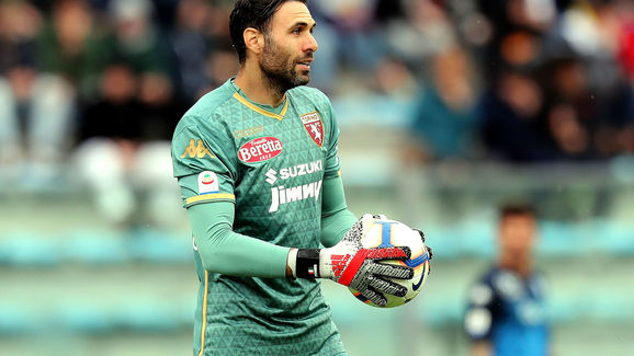 拒绝做网红球队！曼联4-1狼队连升6名至第6 积分追平欧冠区（不做流量队！曼联4-1狼队，连升6位至第6，积分追平欧冠区）