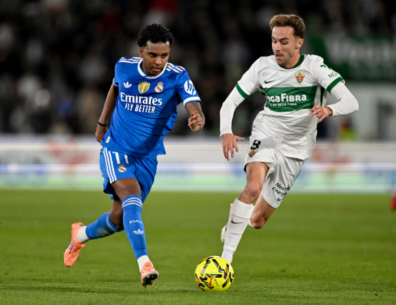 英超第一后腰！凯塞多首发 切尔西英超胜率52% 未首发胜率仅25%