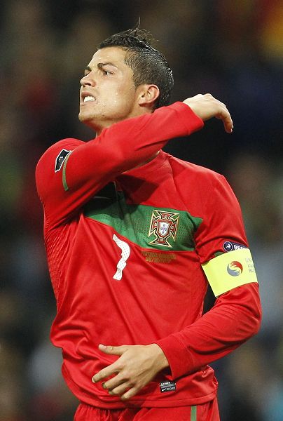 里昂15岁潜力中锋泽科维奇：崇拜哈兰德和DV9的左脚射手